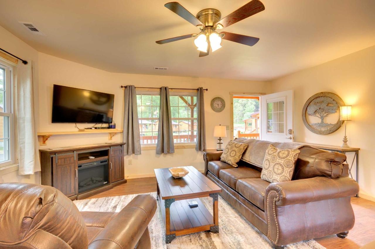 Cozy Cabin On Tuckasegee River - Near Bryson City Exterior foto