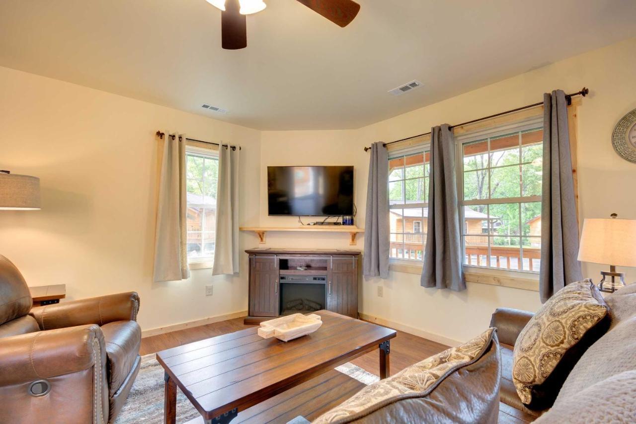 Cozy Cabin On Tuckasegee River - Near Bryson City Exterior foto